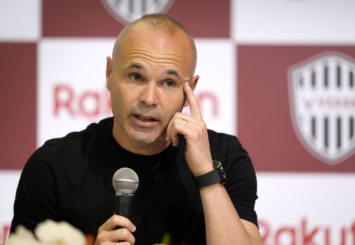 Iniesta deja el Vissel Kobe