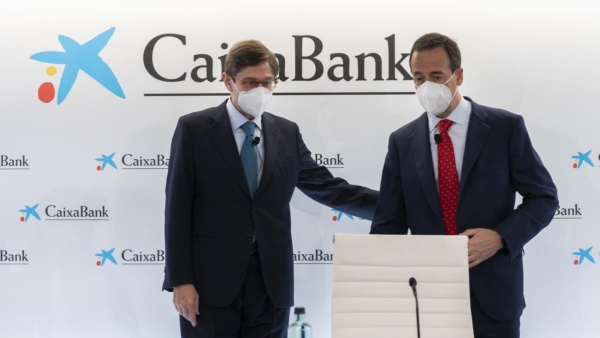 Comisiones cuentas Caixabank  Aviso importante de Caixabank a sus