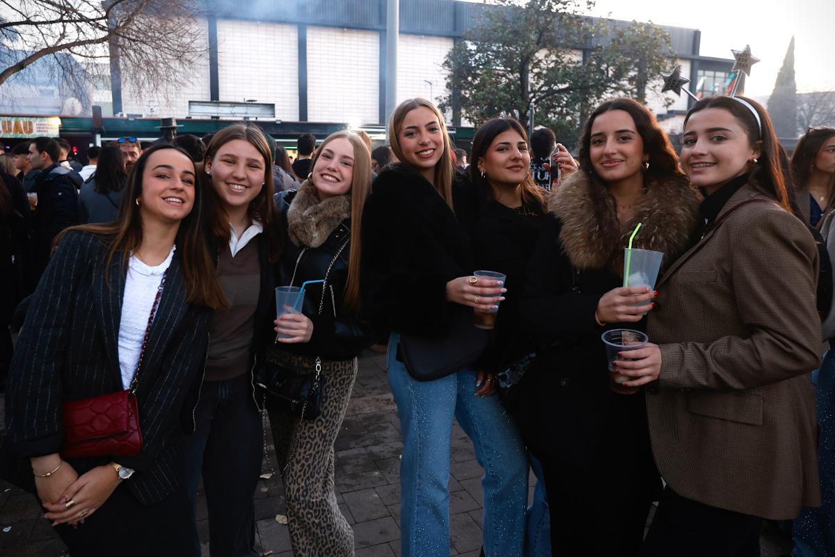 Los cordobeses despiden el 2025 en la 'Tardevieja' Los cordobeses despiden el 2025 en la 'Tardevieja'