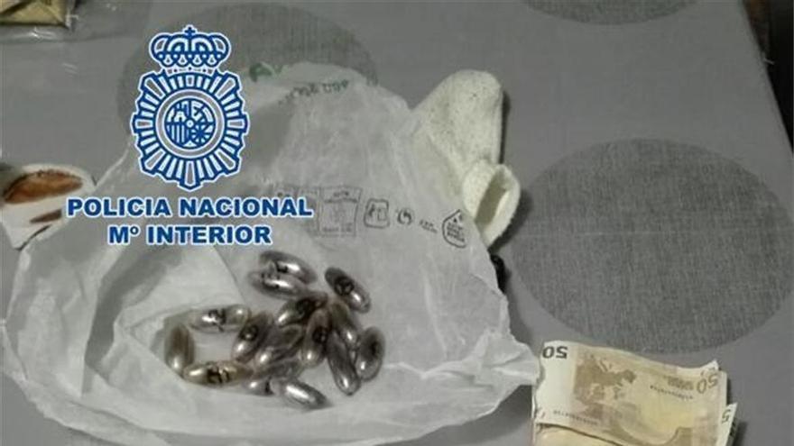 Detienen a una pareja acusada de suministrar drogas a menores en Córdoba