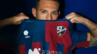 La SD Huesca presenta su nueva piel