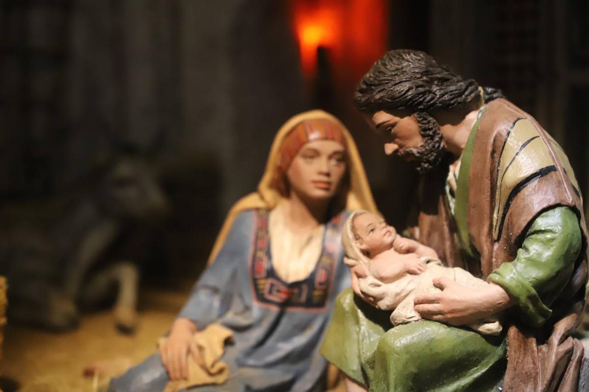 Los primeros premios del concurso de belenes de Cajasur 2024, en imágenes