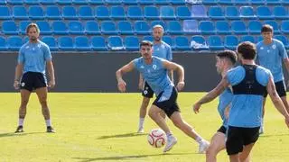 El Hércules prepara el duelo ante el Jaén con Miki Bosch como única baja