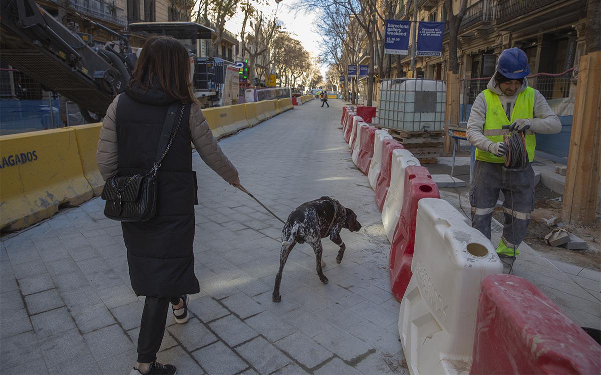 Las obras del eje verde de Consell de cent cambian de fase