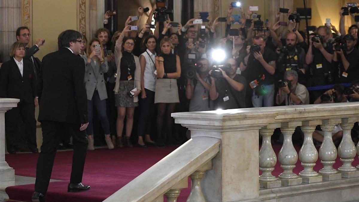 El presidente de la Generalitat, a su llegada al Parlament.