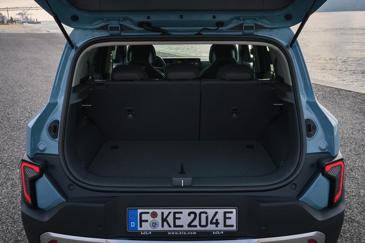 Arka koltukları katlayarak 1.200 litre kapasiteye ulaşabilirsiniz.