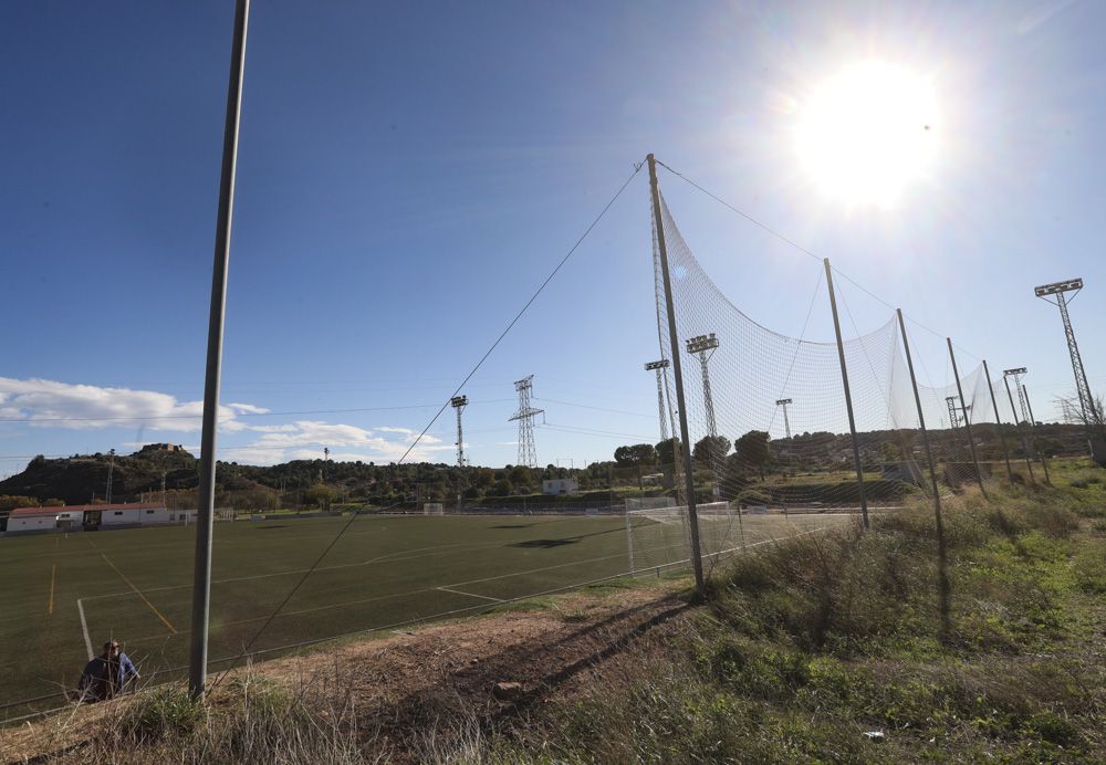 Críticas por el estado de abandono en el campo del Fútbol Base Sagunto.