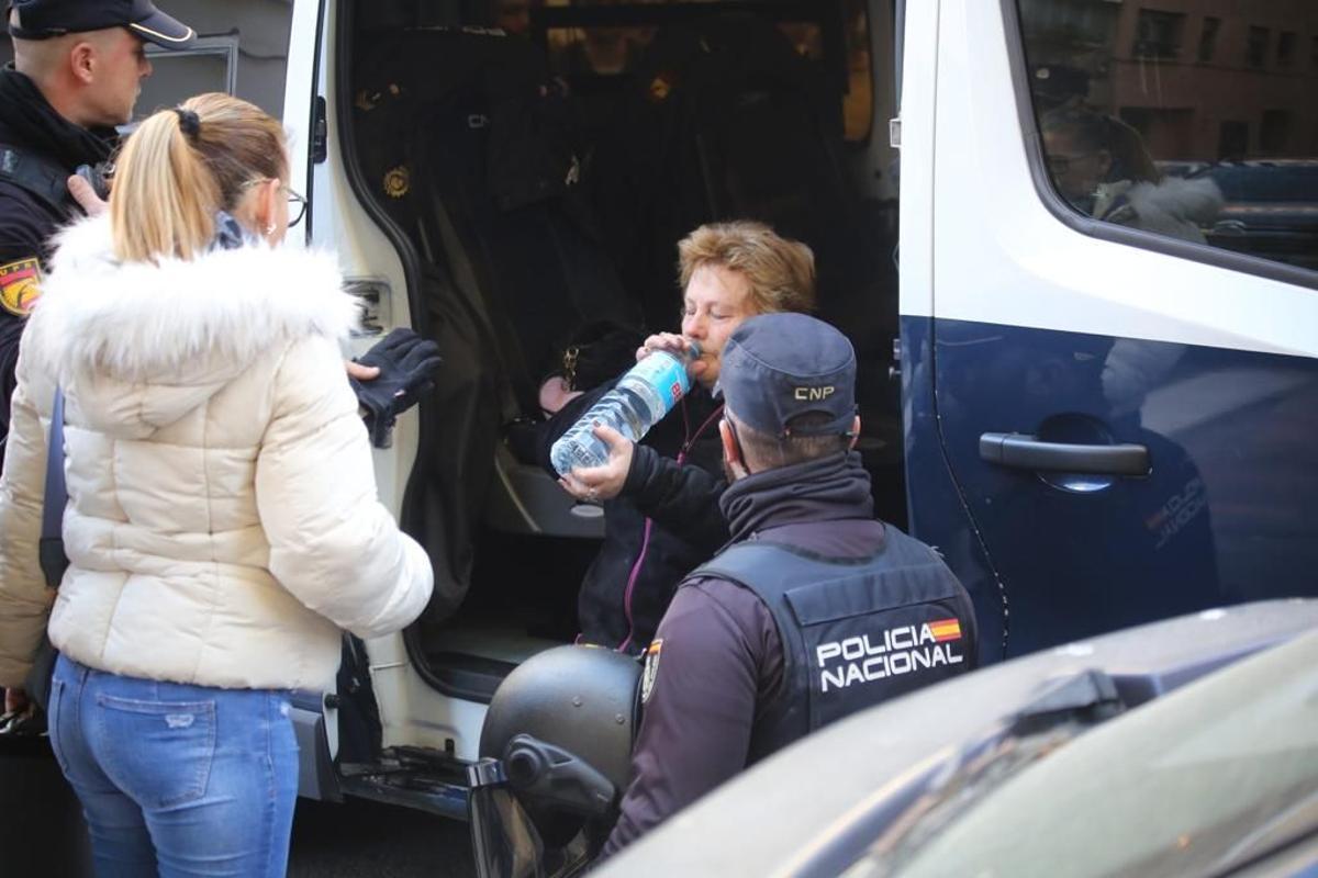 Desahucio de una pensionista y su hijo con discapacidad en Alicante