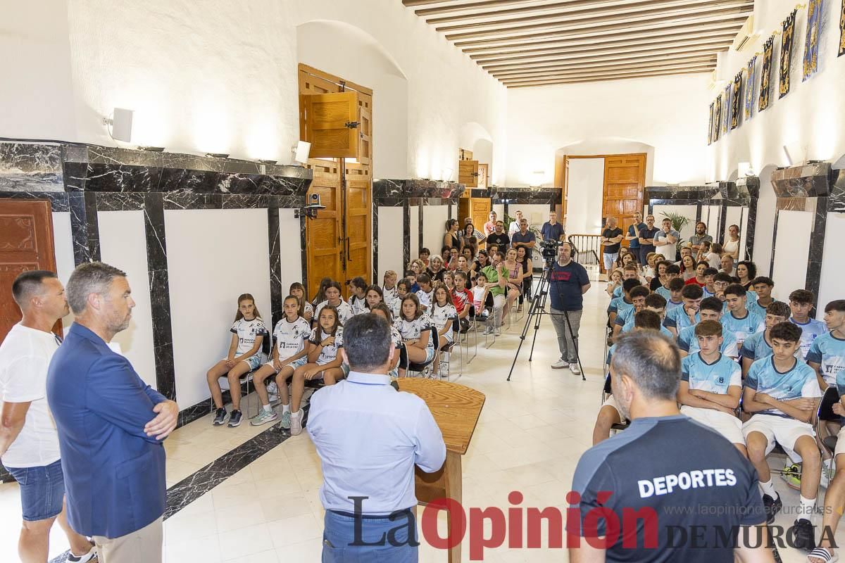Recepción de los equipos de fútbol de las Escuelas Municipales de Caravaca que han conseguido ascenso