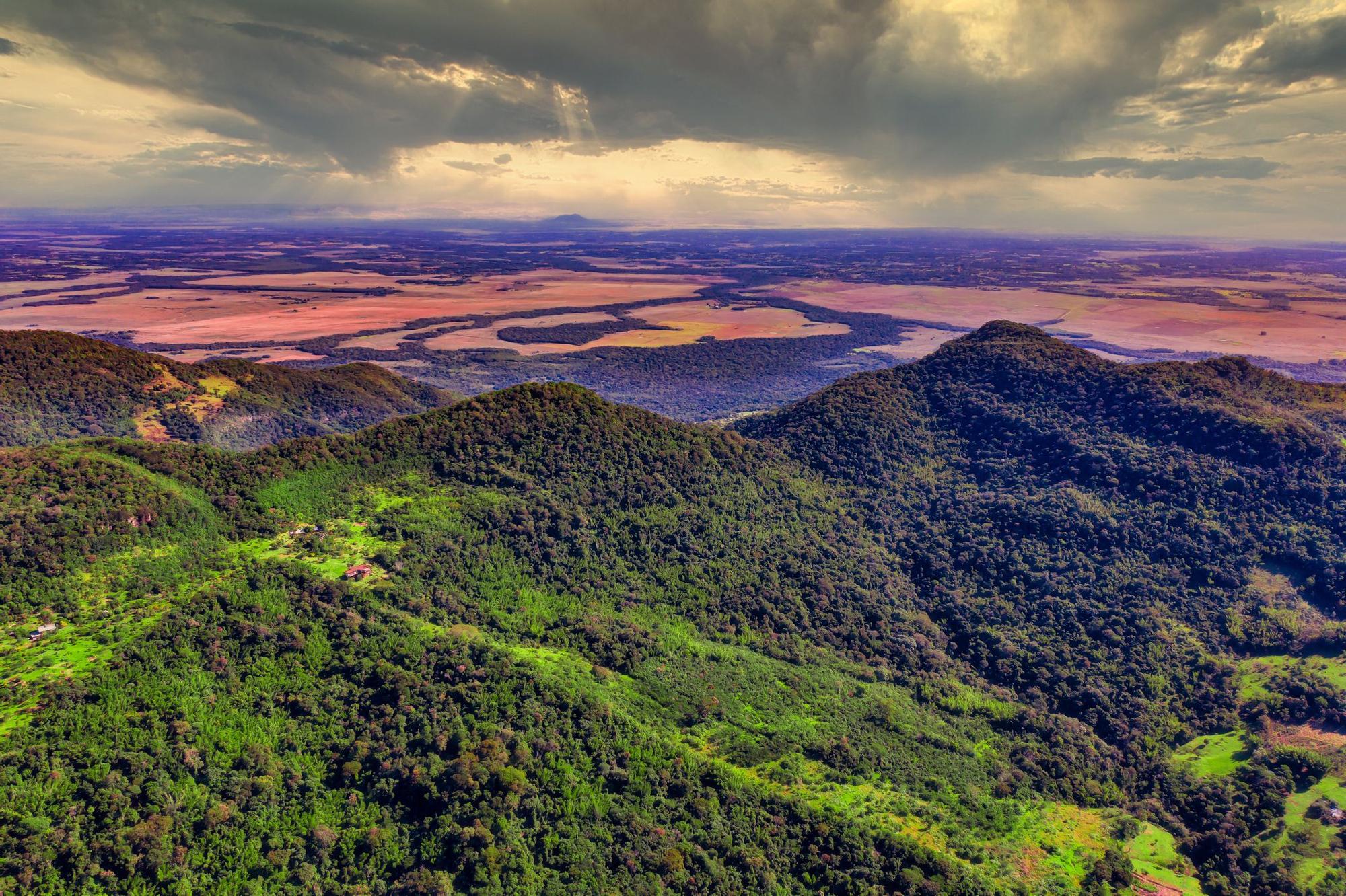 Colonia Independencia está ubicada en un paraje natural impresionante