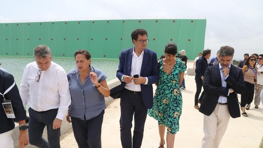 Óscar López mantiene en Alicante la defensa del Gobierno a Zapatero