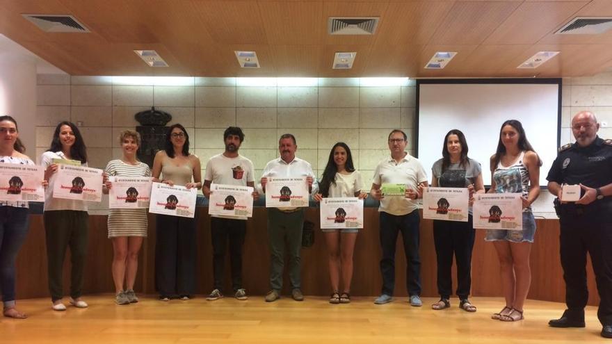 Presentación de la campaña para proteger a las mascotas.