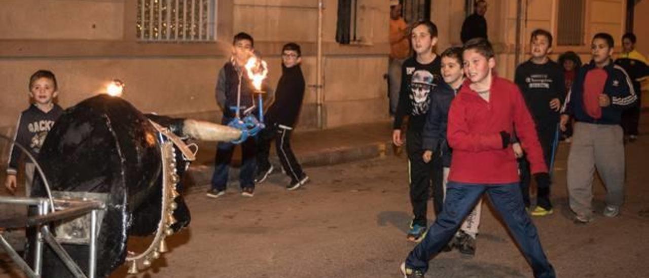 La Plaza Mayor de Sagunt da la bienvenida Sant Antoni