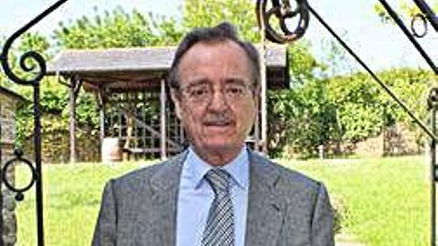 Carlos Macaya.