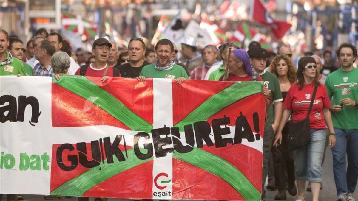 Manifestación realizada en 2010 donde ya pedían la oficialidad de la selección vasca