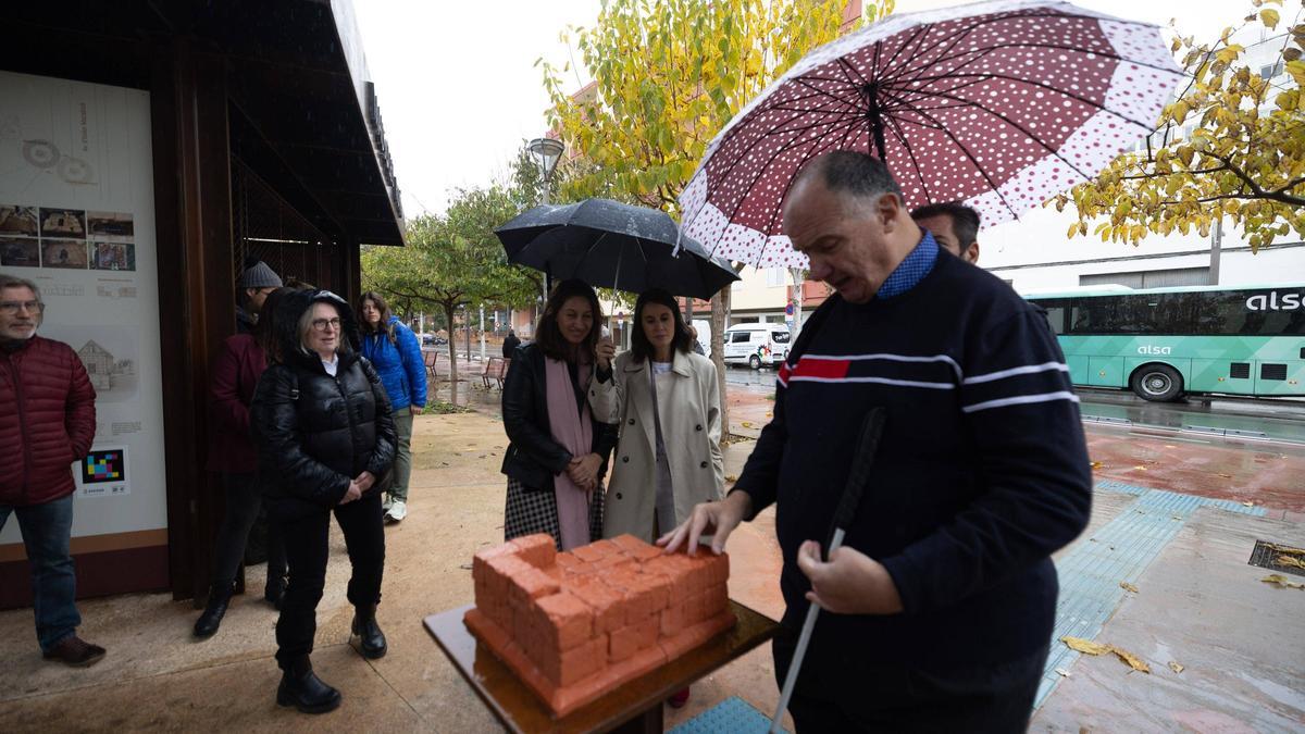Todas las fotos de la presentación de las mejoras de accesibilidad del mausoleo romano en el Parque de la Paz