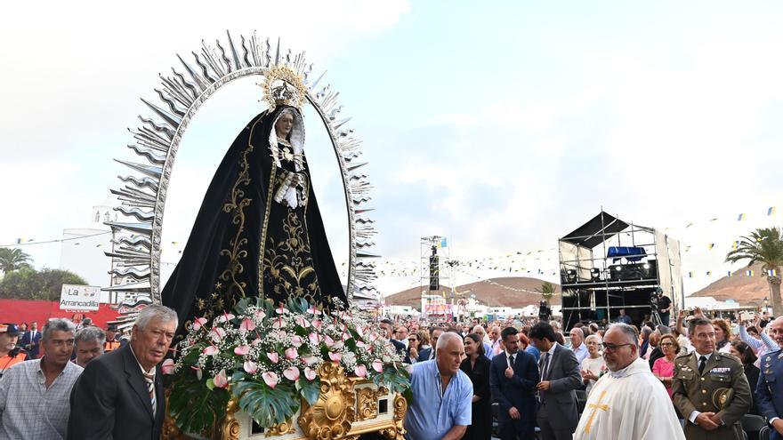 Misa y procesión de la Virgen de Los Dolores