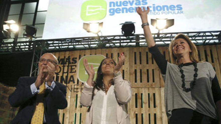 Cospedal con las nuevas generaciones del PP