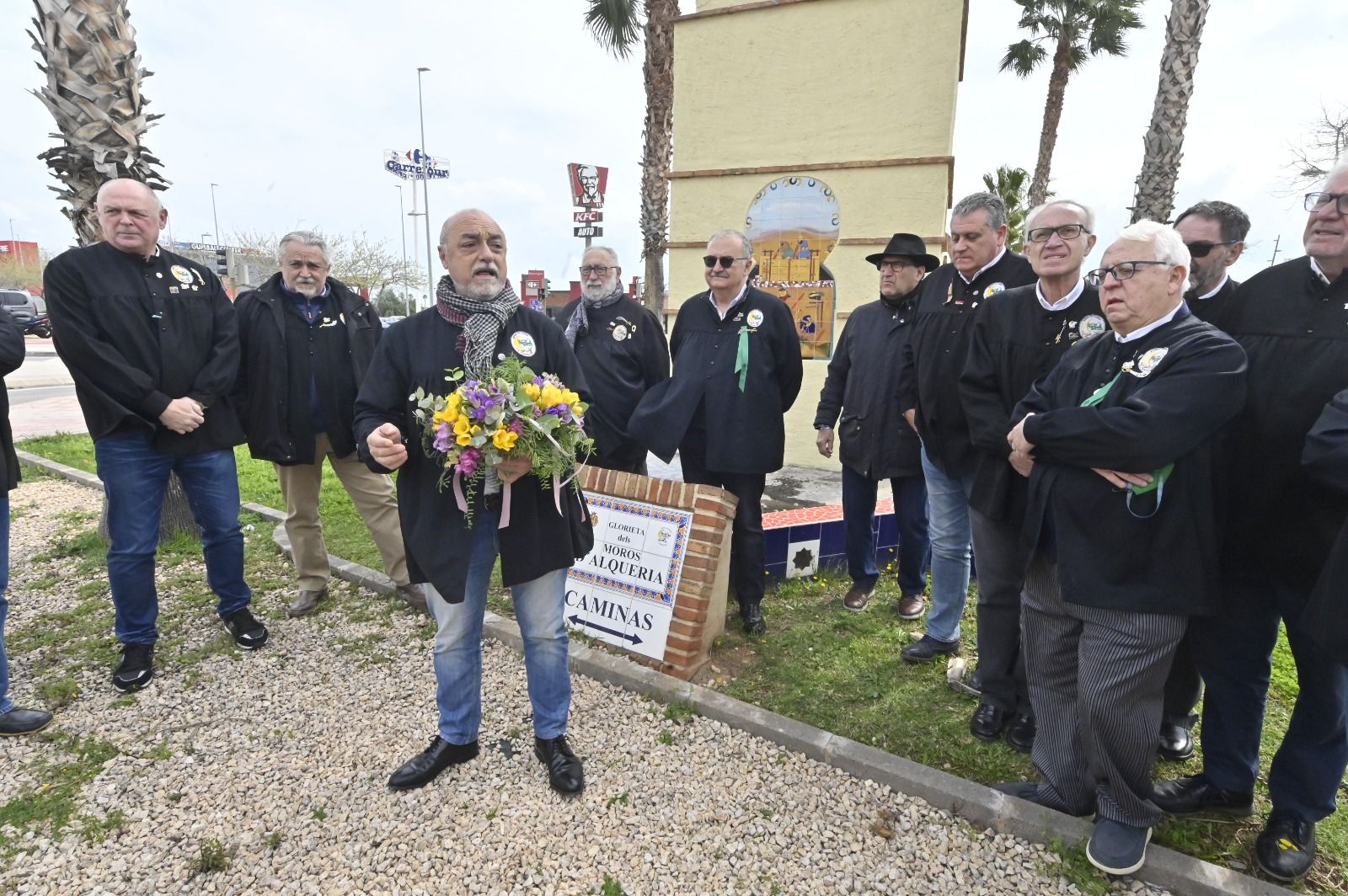 Homenaje de los Moros d'Alqueria en su glorieta