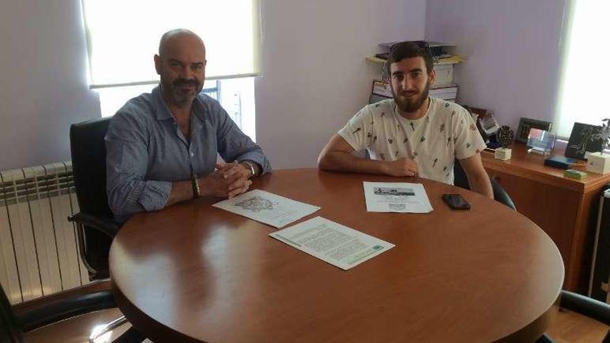 Félix Juncal y Borja Coya durante la reunión de esta semana.