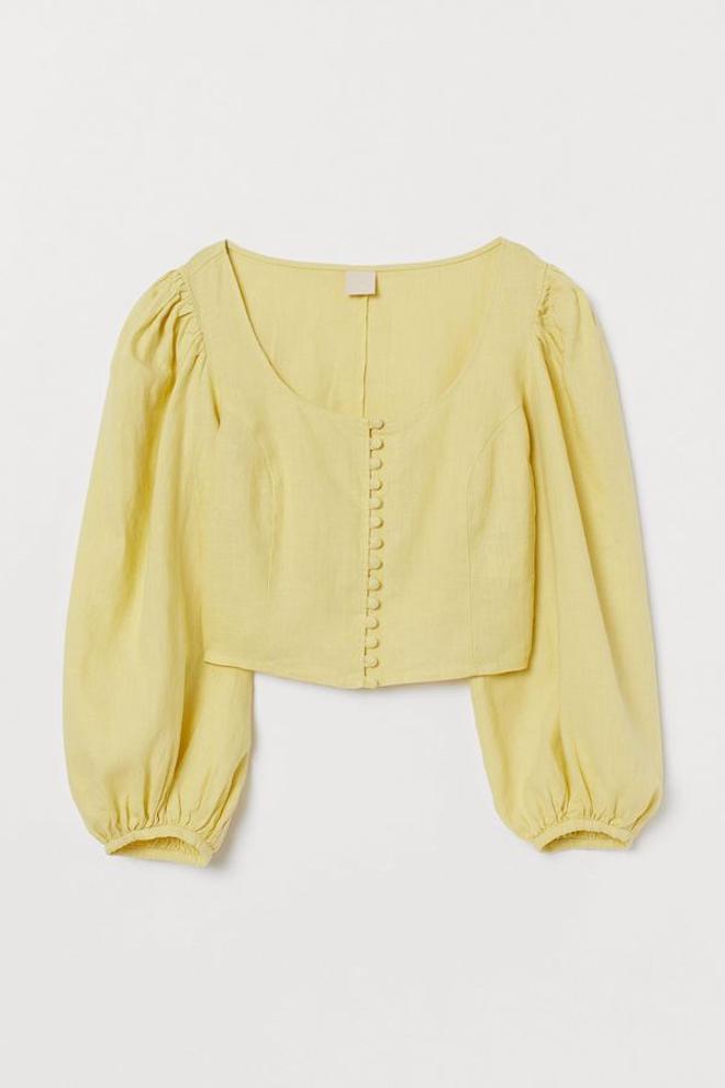 La blusa victoriana amarilla