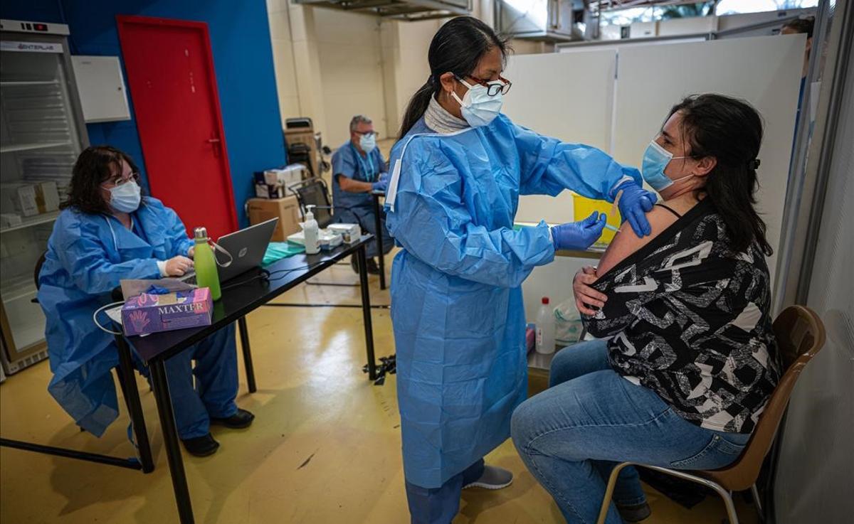 Vacunació a Cornellà.