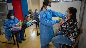 Vacunació a Cornellà.