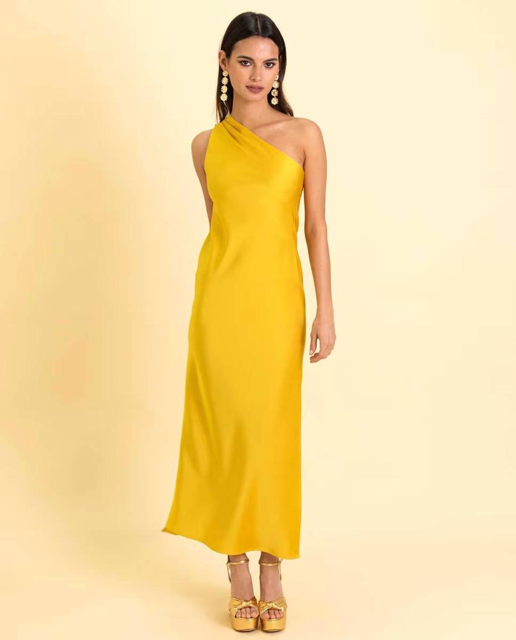 Vestido midi asimétrico con lazada de The-are