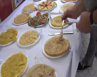 El sencillo truco del chef José Andrés para dar la vuelta a la tortilla "sin liarla"
