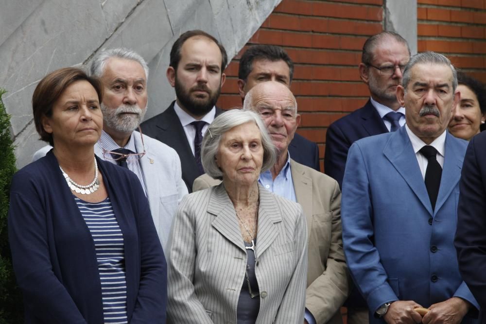 Homenaje del 150.º  aniversario de la Campaña del Pacífico y ceremonia de homenaje a Claudio Alvargonzález