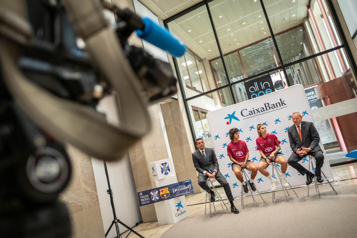 El CD Tenerife Femenino presenta el encuentro de Liga F Moeve entre el Costa Adeje Tenerife y el FC Barcelona El CD Tenerife Femenino presenta el encuentro de Liga F Moeve entre el Costa Adeje Tenerife y el FC Barcelona
