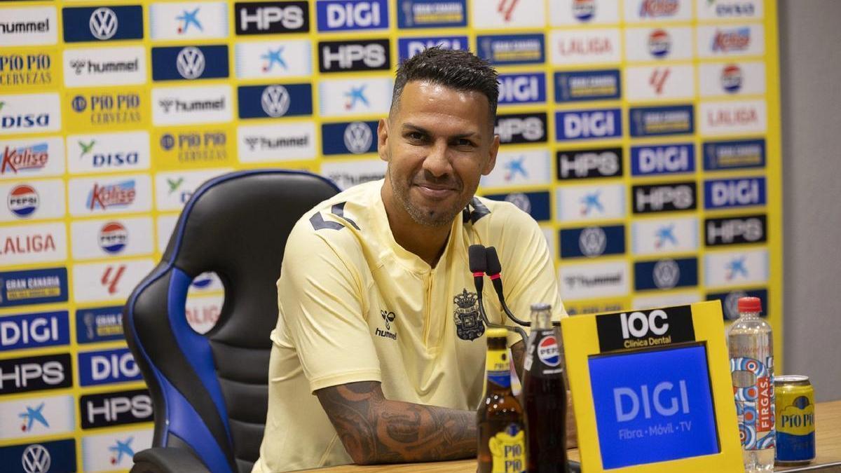 Jonathan Viera, capitán de Las Palmas, este jueves en rueda de prensa.