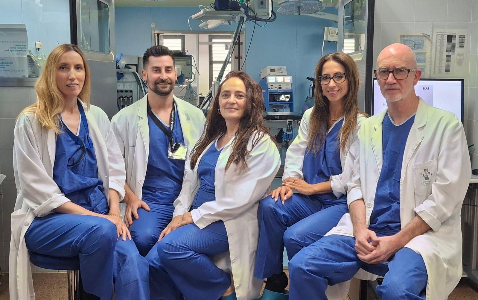 Equipo de especialistas del Servicio de Cirugía Oral y Maxilofacial del Hospital de la Ribera.