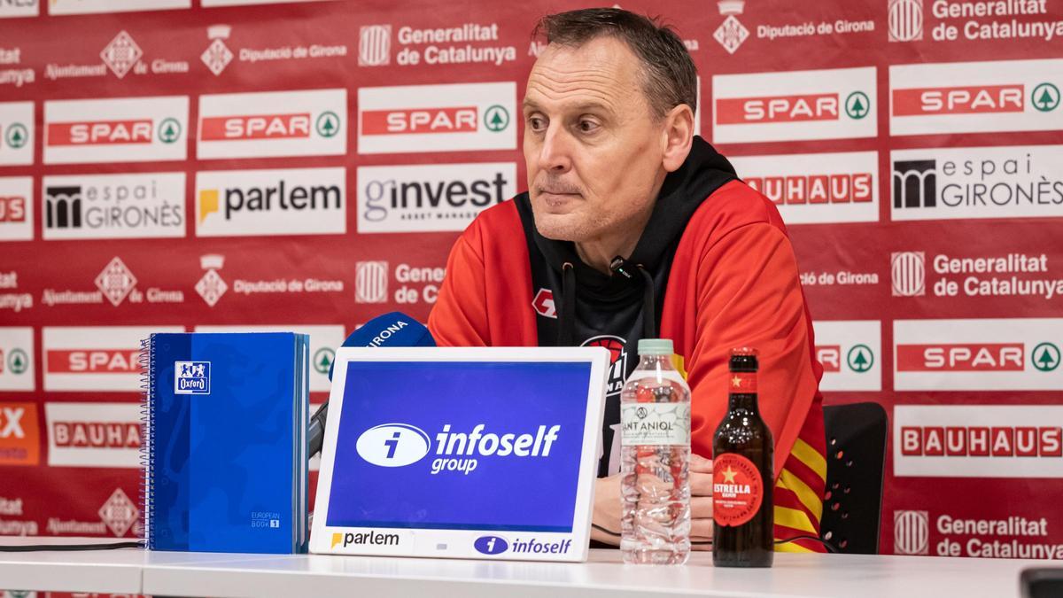 Roberto Íñiguez, entrenador de l'Spar Girona.