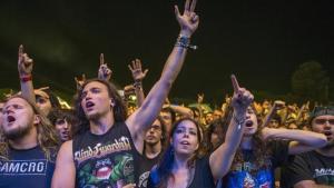 ROCK FEST  Ambiente y publico en el Festival de musica heavy y rock duro en Can Zam