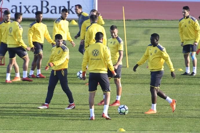 ENTRENAMIENTO DE LA UD LAS PALMAS