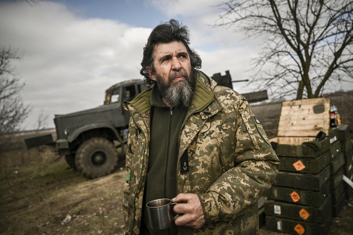 Los militares ucranianos defienden sus posiciones cerca de Bajmut