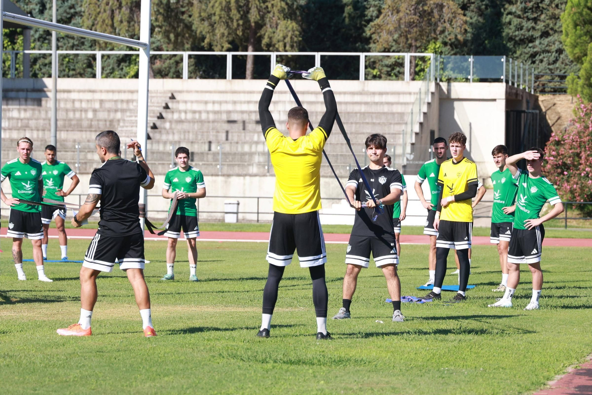 Primer entrenamiento del Cacereño 2025-2026