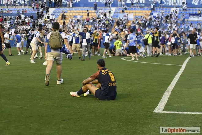 Todas las imágenes del encuentro del UCAM Murcia por el ascenso