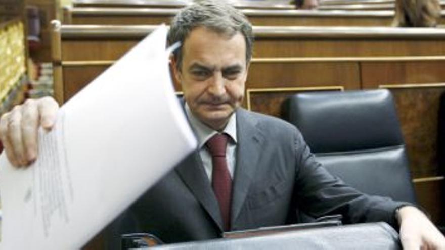 Zapatero dice que habrá creación neta de empleo a finales del 2010