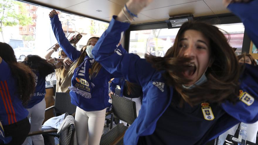 El ambiente en Oviedo durante el derbi