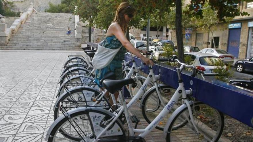 El servicio de alquiler de bicis tendrá cerca de 100 paradas