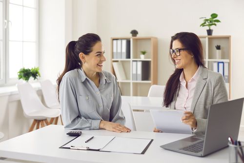 Ofertas de empleo para gestores de seguros.