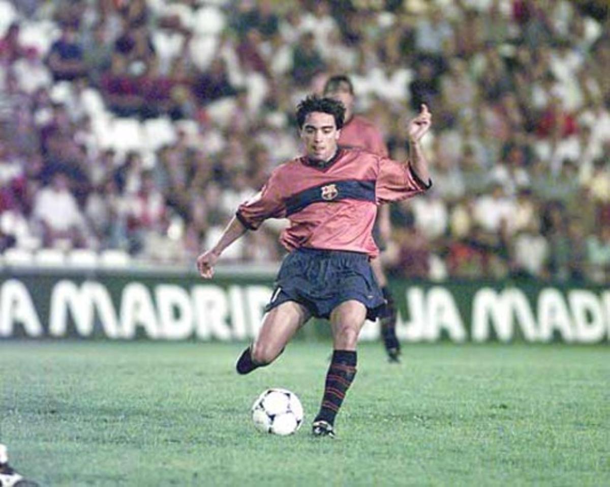 Partit de la Supercopa disputat entre el Mallorca i el Barça el 1998, any del debut de Xavi amb el primer equip amb 18 anys.