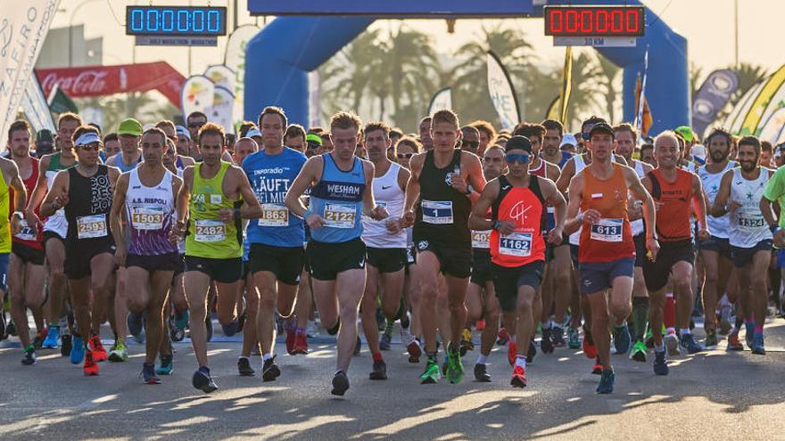 DIe 10.000 Läufer beim Marathon sind dann doch zu viel.