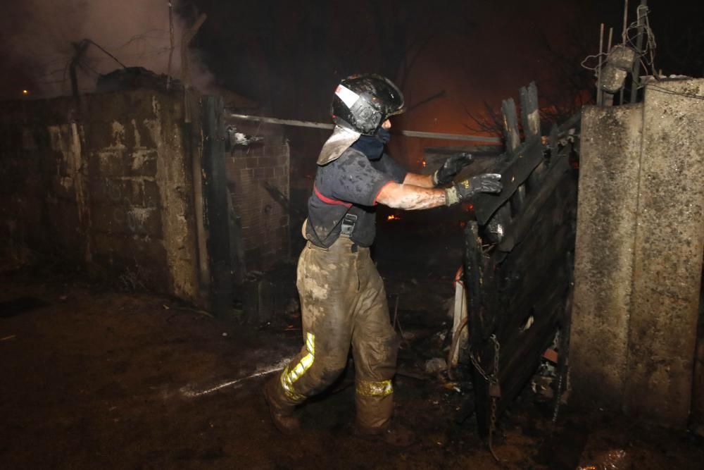Incendios Galicia | Lucha contra el fuego en Vigo