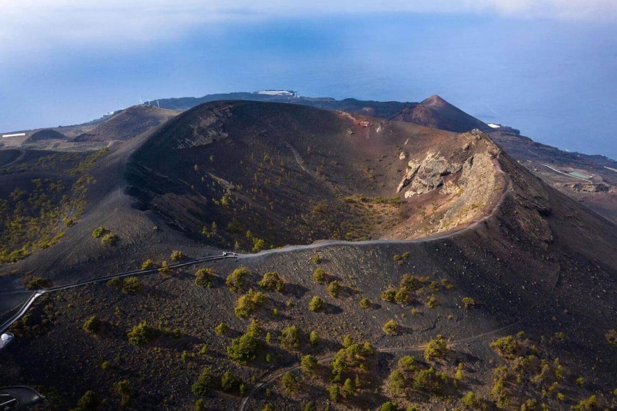 Imagen de archivo de una panorámica del volcán Teneguía.