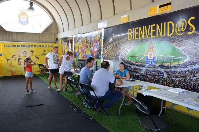 CAMPAÑA ABONADOS UD LAS PALMAS