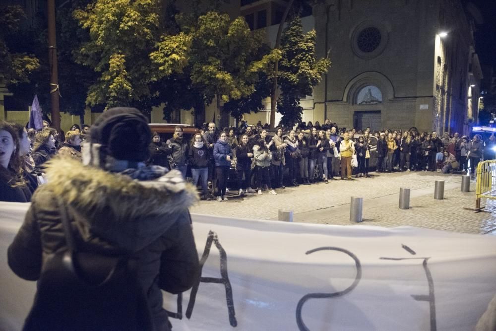 Manifestació contra la sentència de la violació a