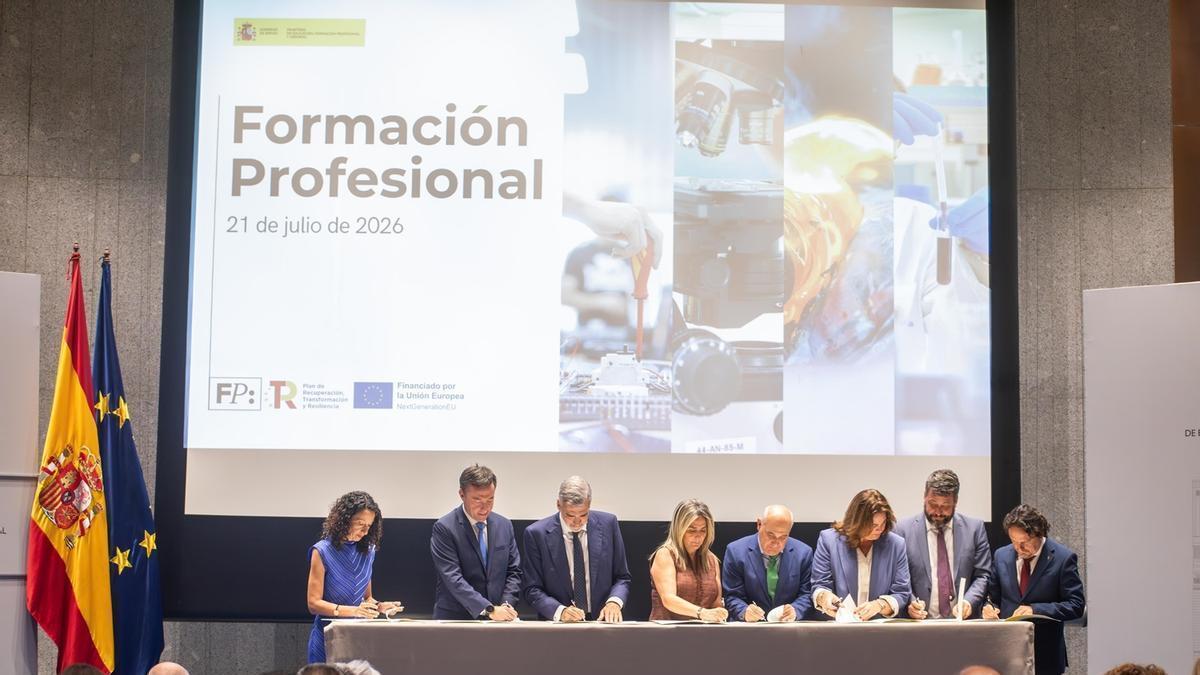 Baleària participa en la creación del ‘hub’ de Formación Profesional de Movilidad Marítima Sostenible